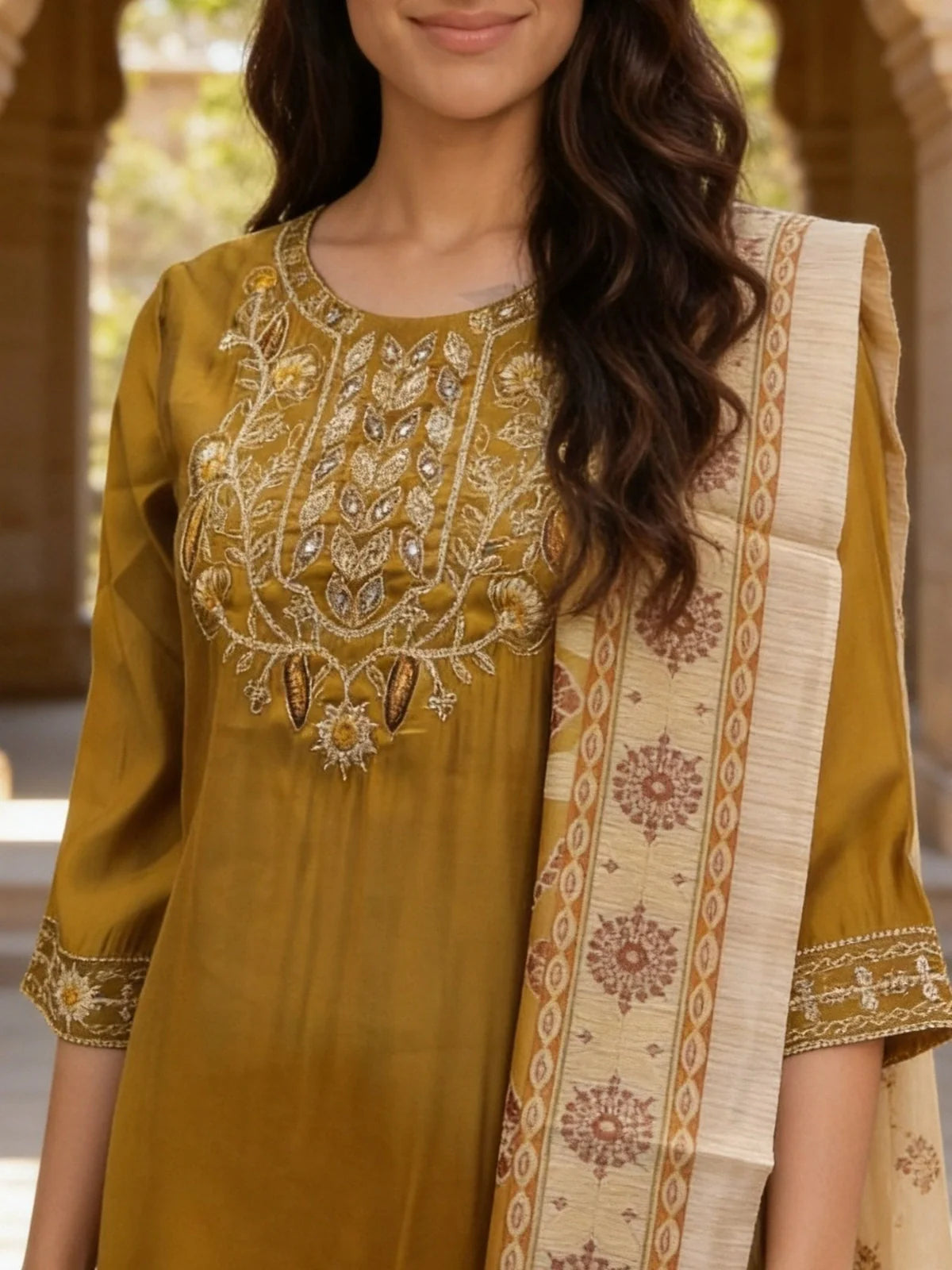 Buy Viscose Embroidered Straight Calf Length Kurta With Pant and Dupatta-Green