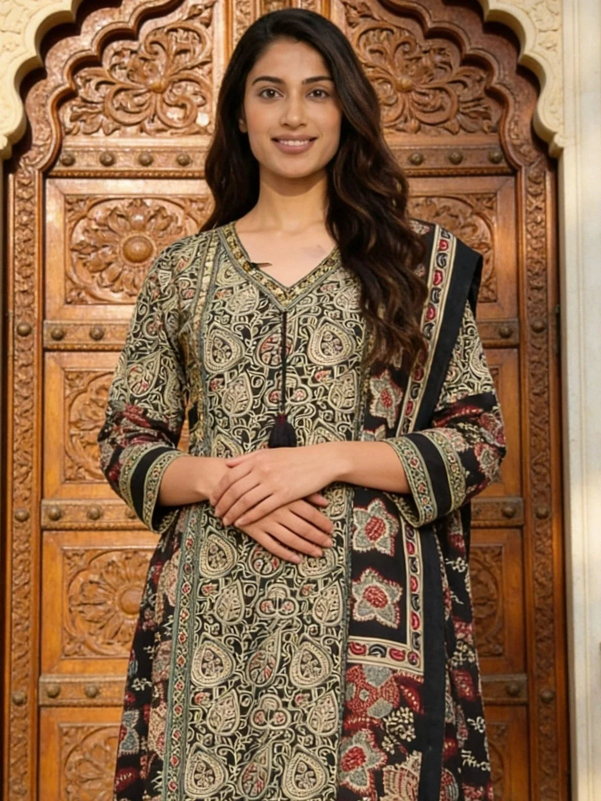 Buy Viscose Printed Anarkali Calf Length Kurta With Pant and Dupatta-Black