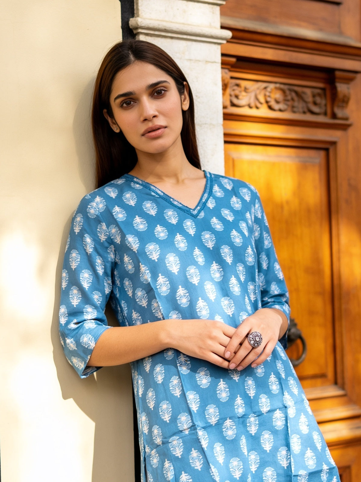 Buy Rayon Printed Straight Knee Length Kurta-Blue