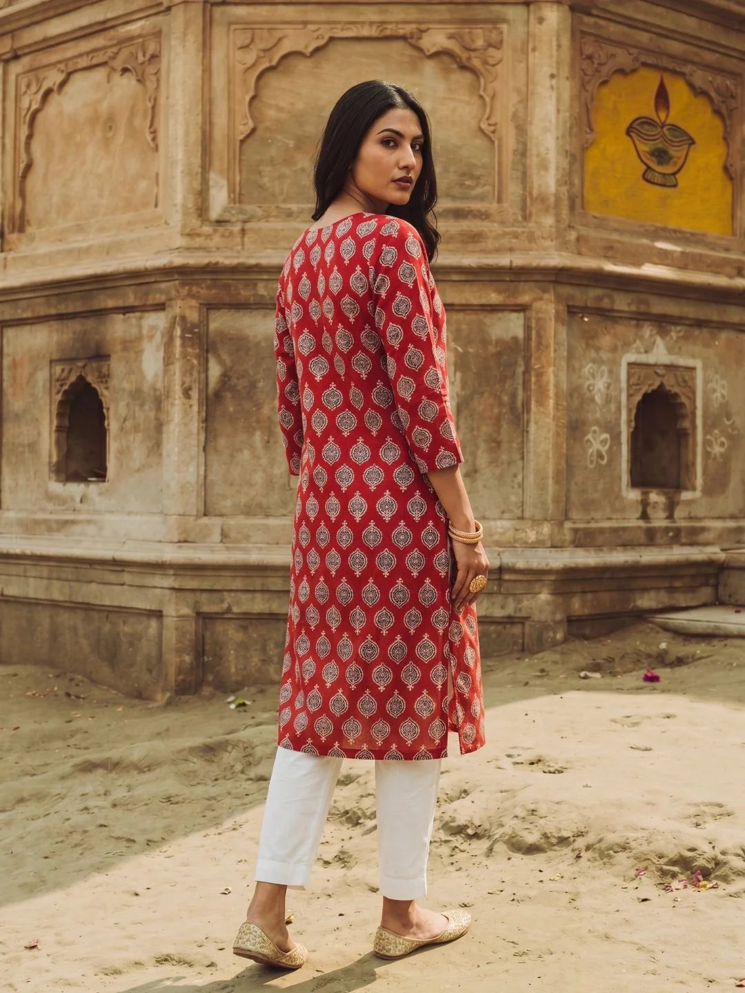 Buy Red Rayon Printed Straight Knee Length Kurta-Red