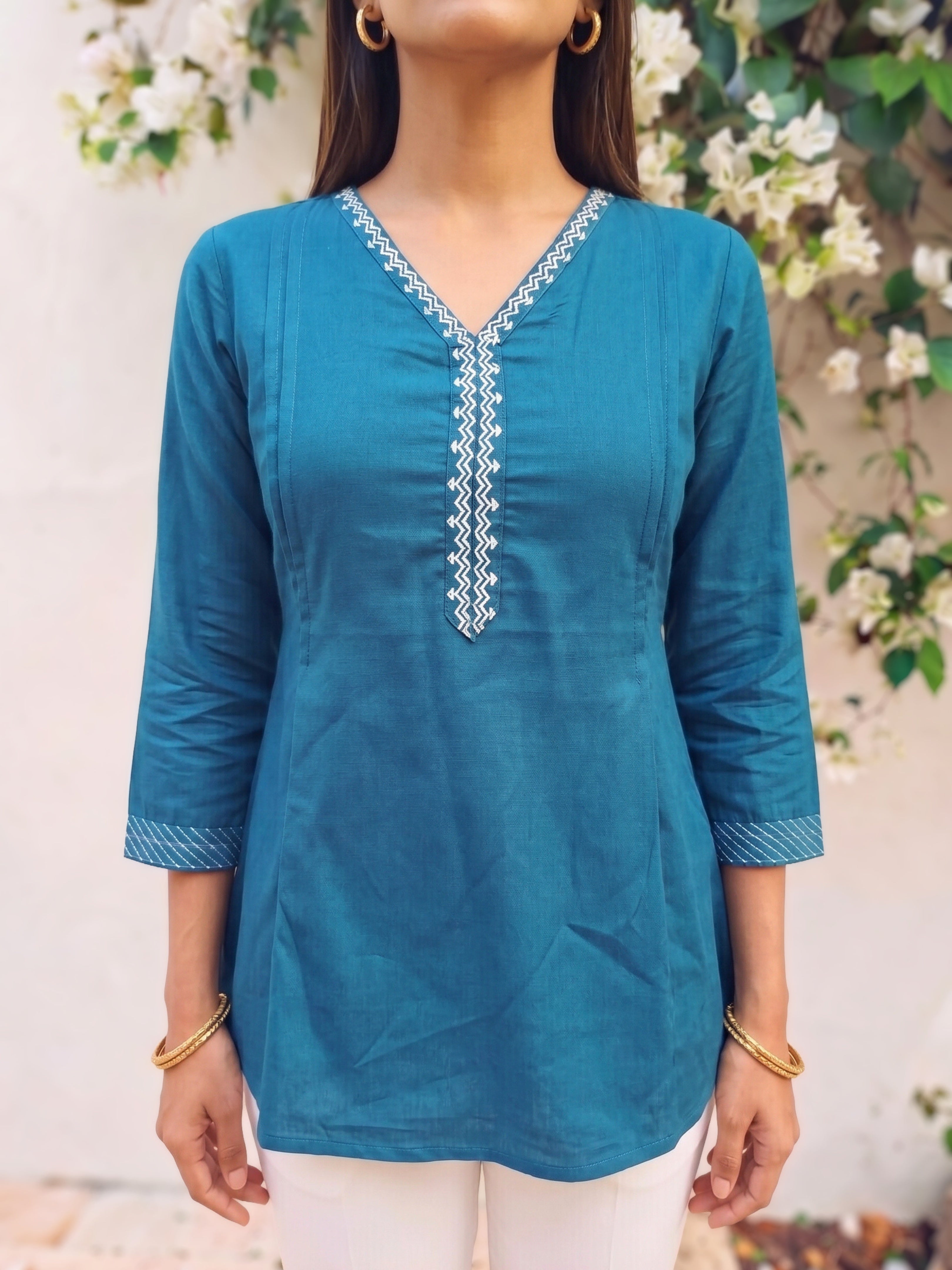 Rayon Embroidered Straight Short Length Short Kurta