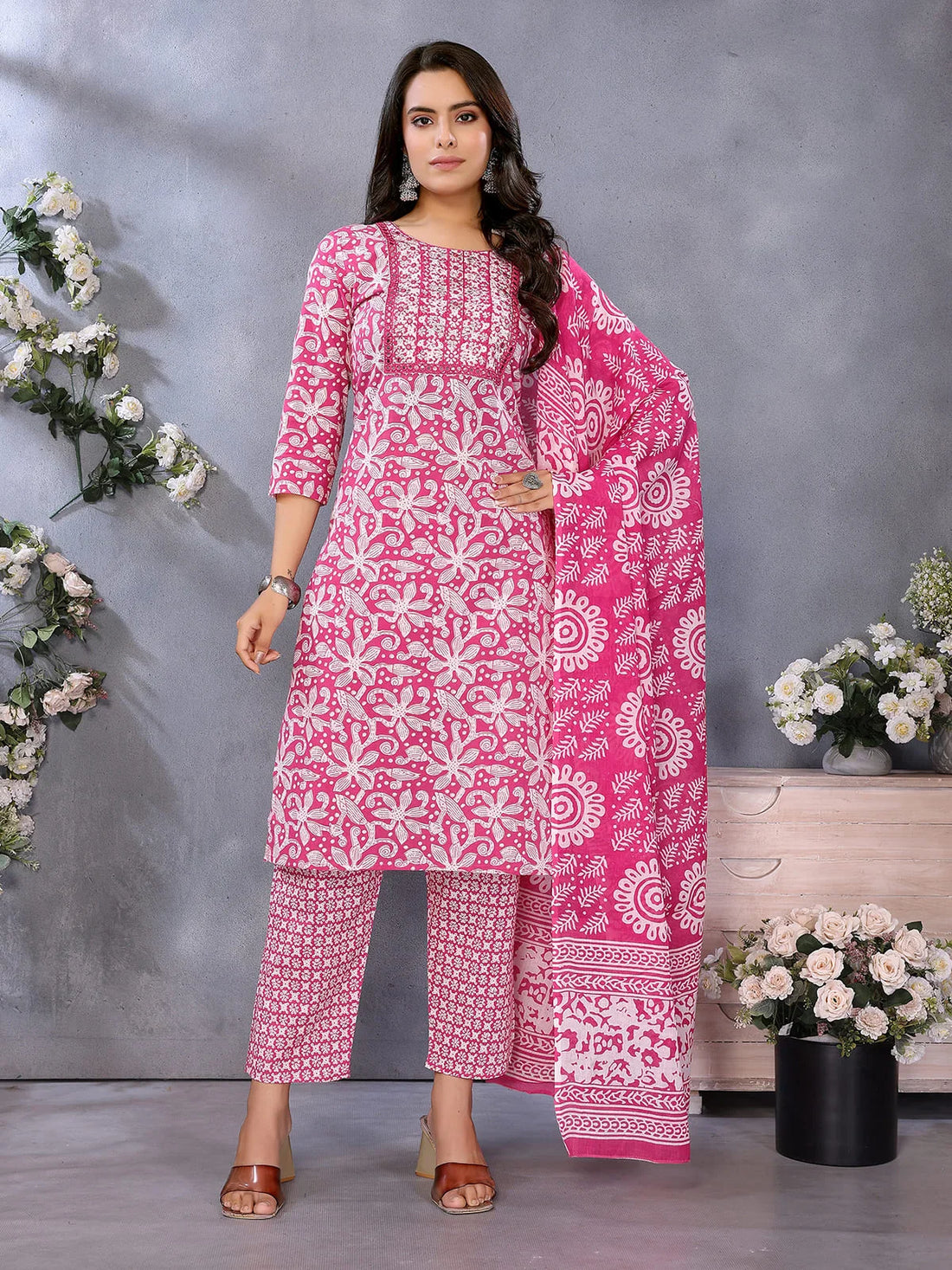 Buy Cotton Printed Straight Knee Length Kurta with Pant-Pink