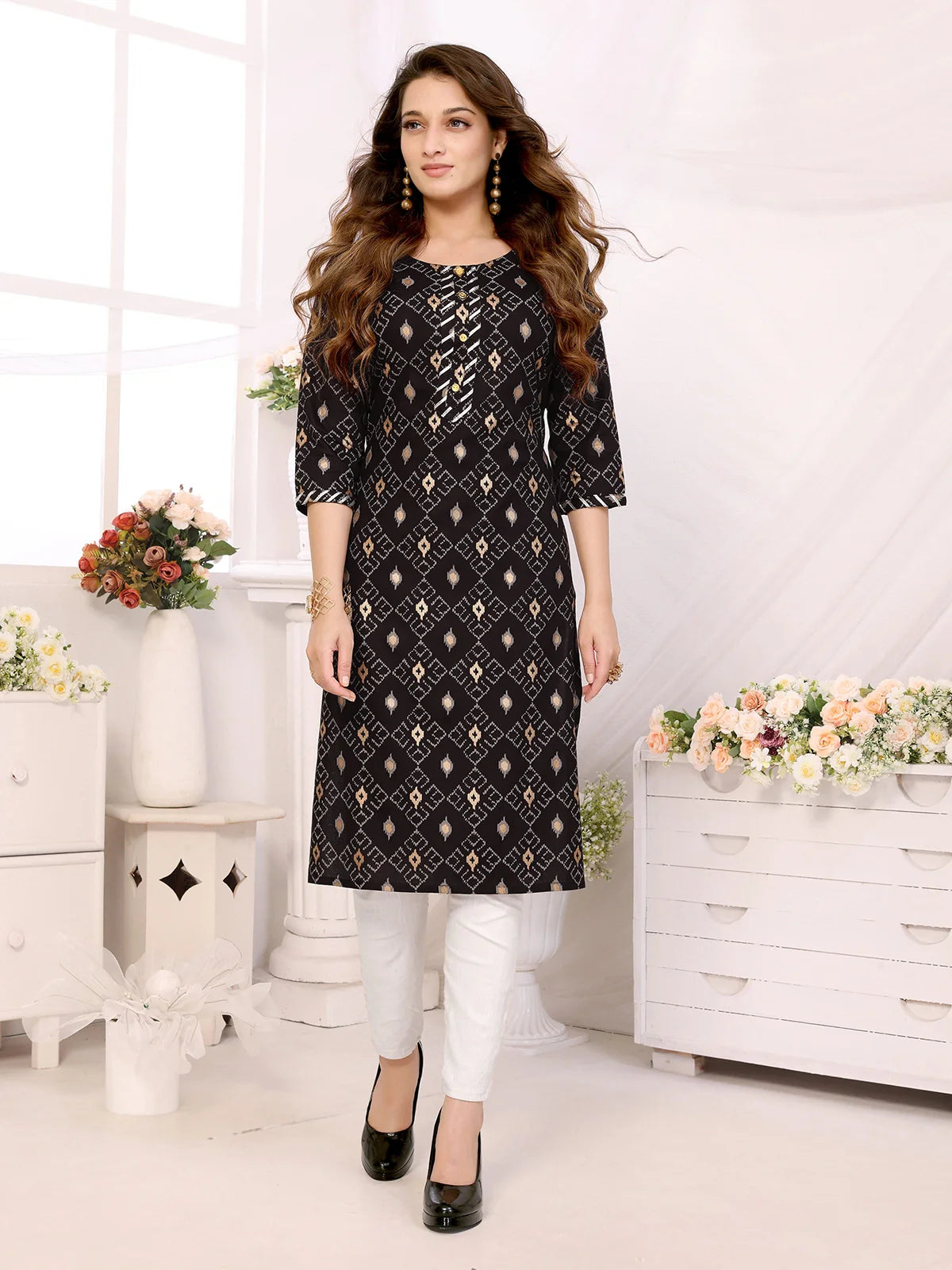 Buy Rayon Printed Calf Length Straight Kurta-Black