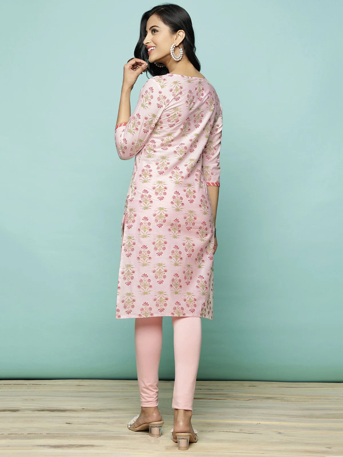 Buy Cotton Floral Printed Knee Length Straight Kurta-Pink