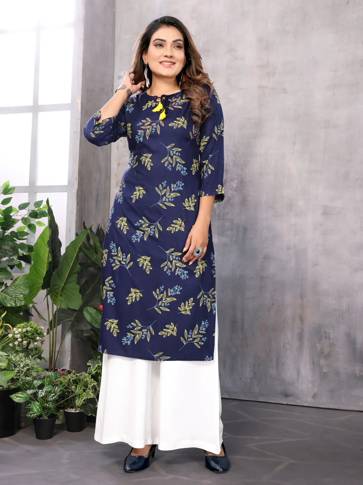 Buy Rayon Printed Straight Knee Length Kurti-Blue