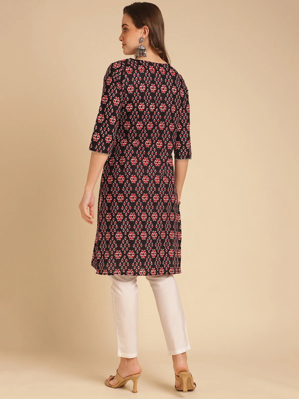 Buy Cotton Ikat Printed Knee Length Straight Kurta-Black