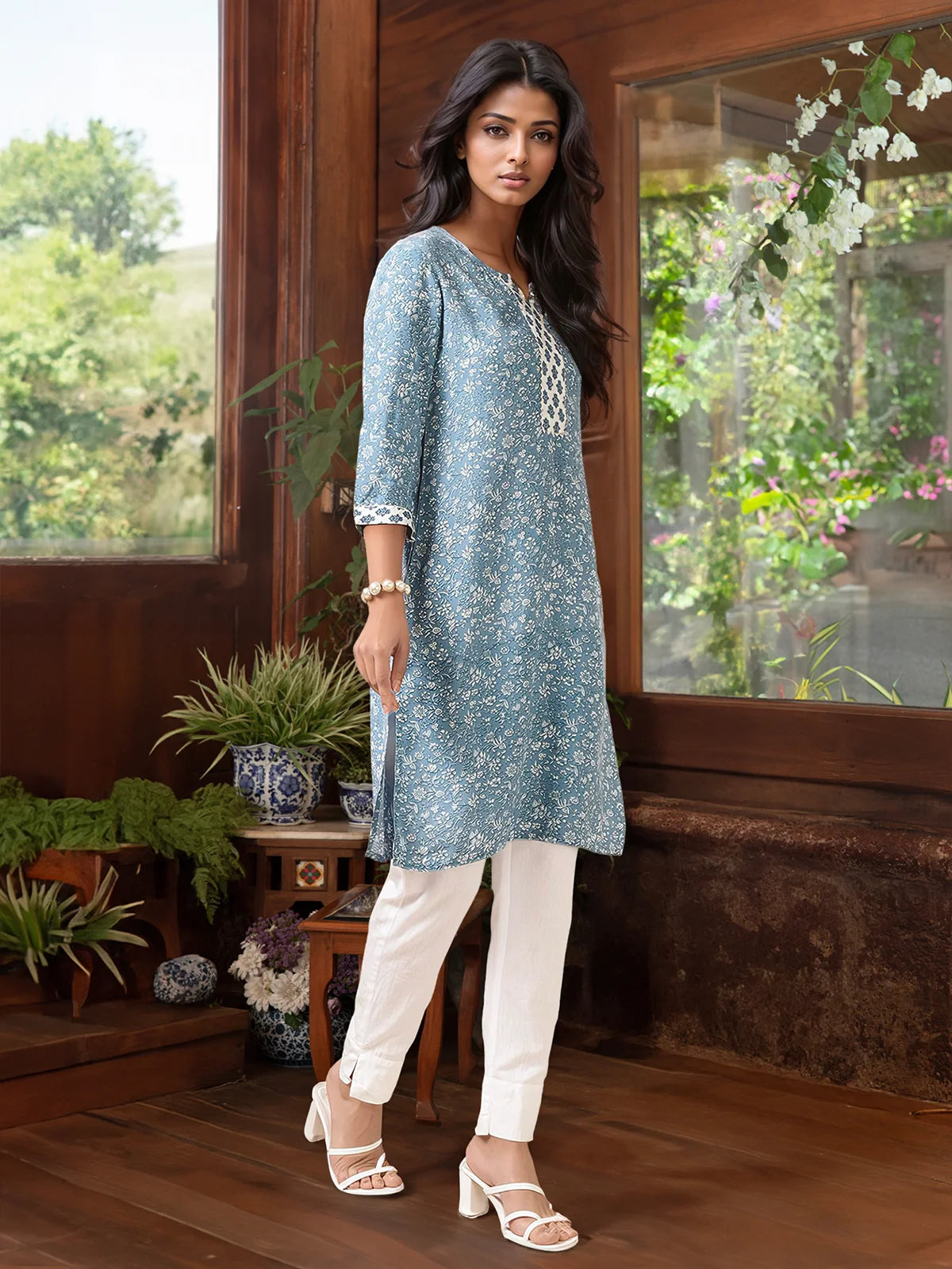 Buy Rayon Printed Knee Length Straight Kurta-Blue