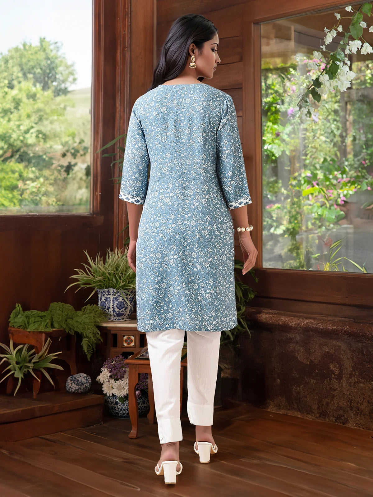 Buy Rayon Printed Knee Length Straight Kurta-Blue