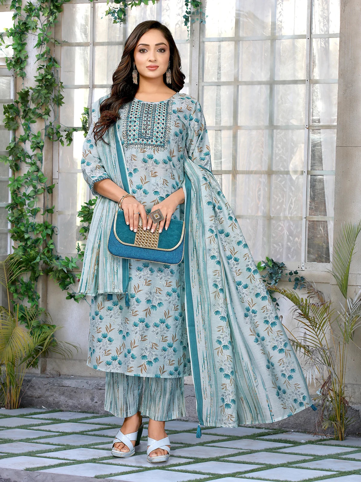 Buy Chanderi Embroidered Straight Calf Length Kurta with Pant and Dupatta-Green