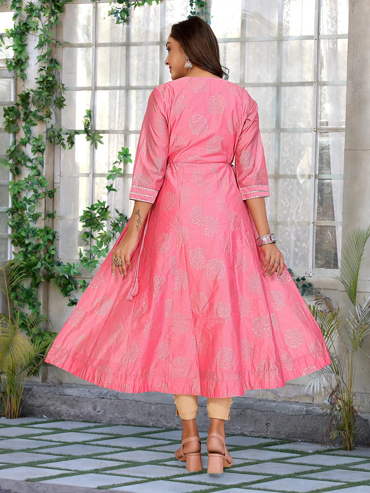 Buy Chanderi Embroidered Anarkali Calf Length Kurta-Pink