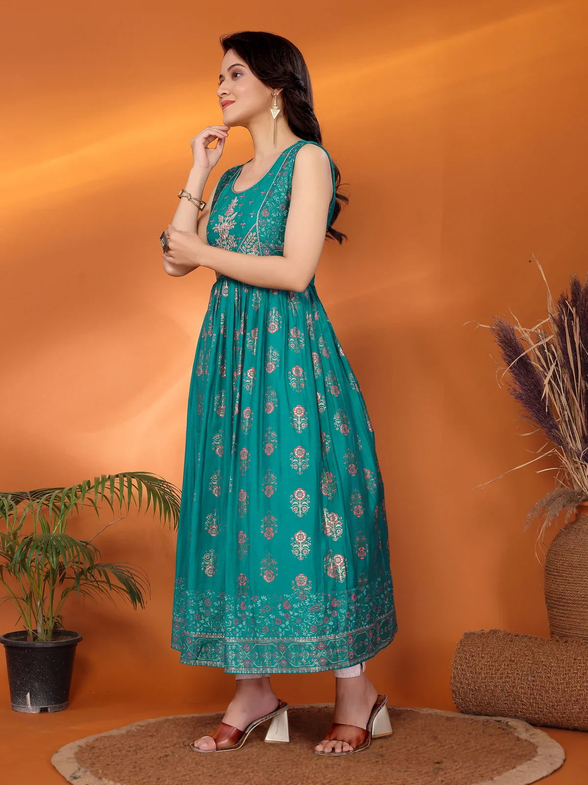 Buy Viscose Blend Embroidered Calf Length Anarkali Kurta-Green