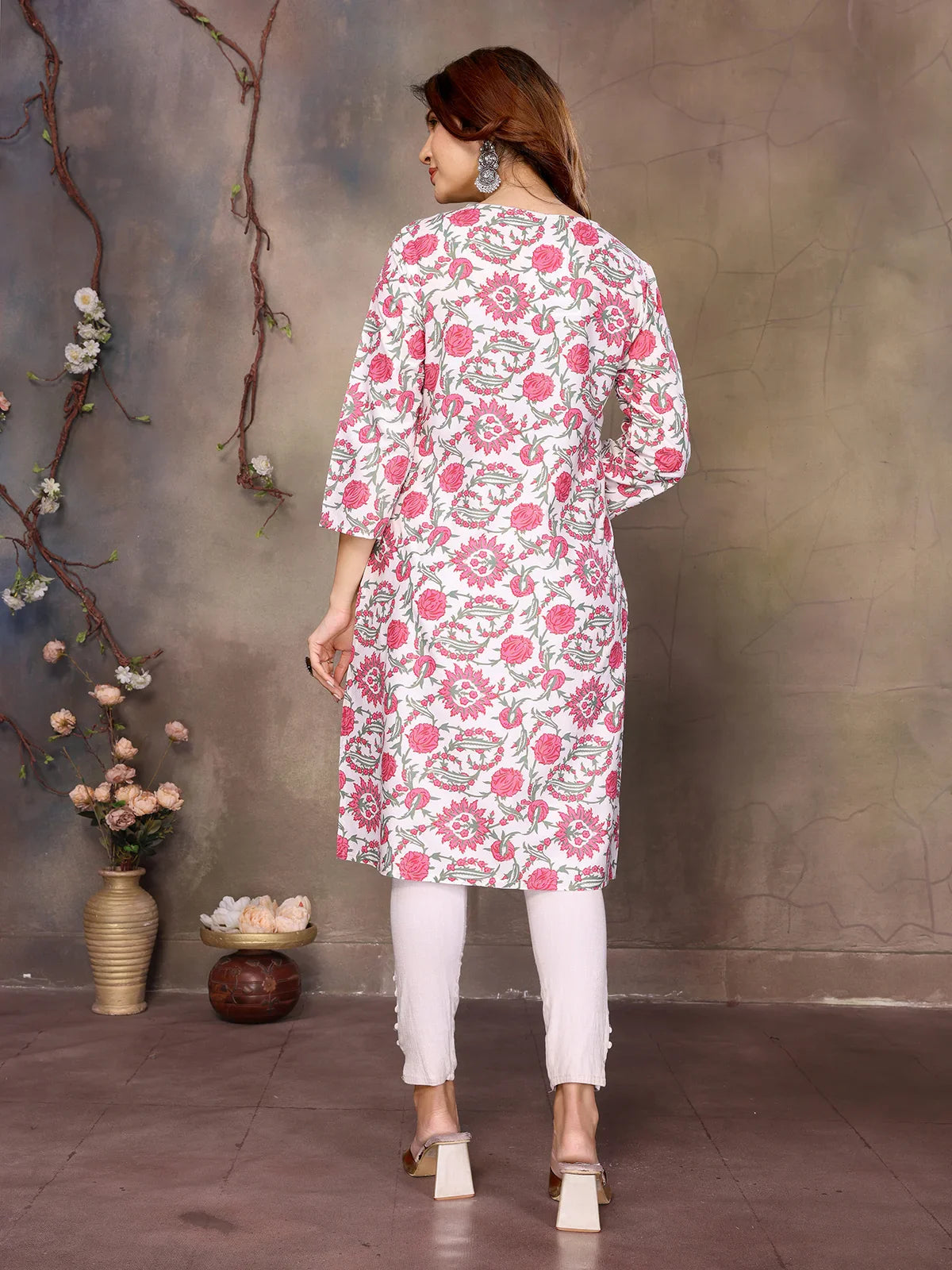 Buy Rayon Printed Straight Knee Length Kurta-Pink