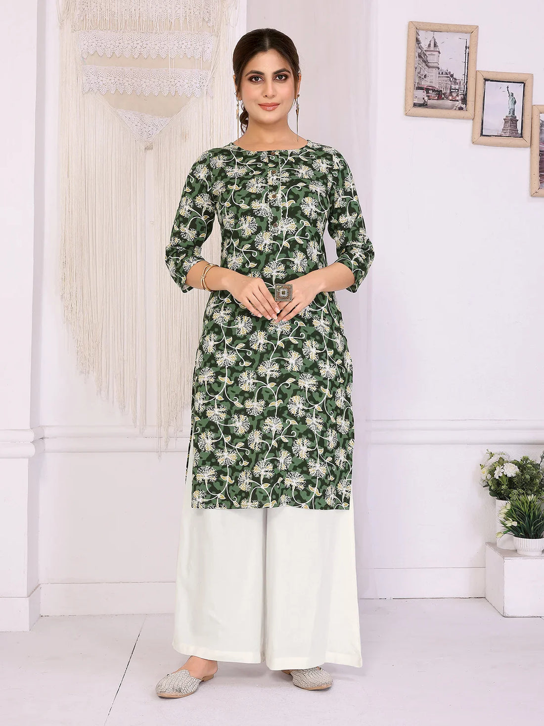 Buy Rayon Printed Straight Knee Length Kurta-Green
