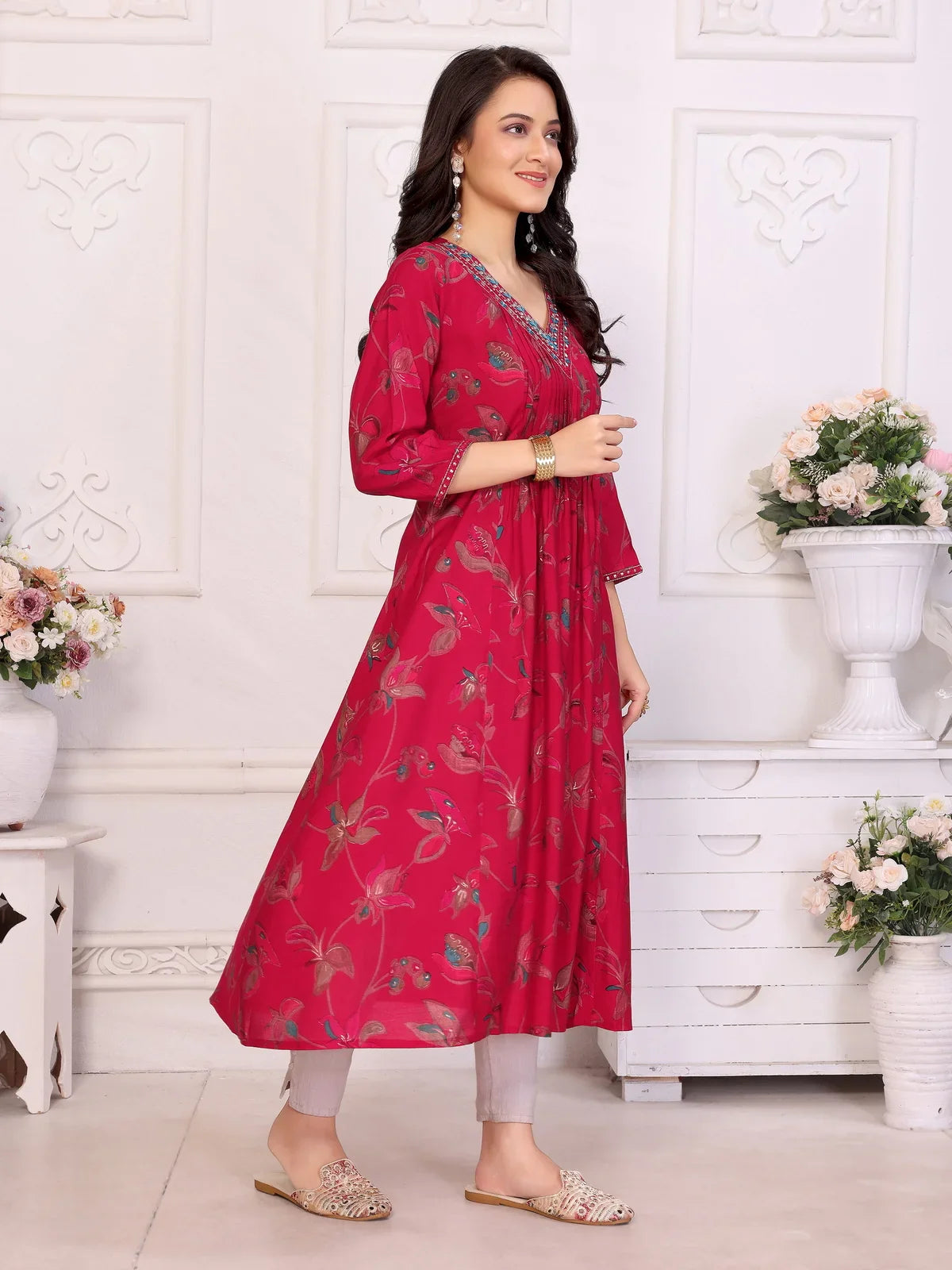 Buy Viscose poly Embroidered Anarkali Calf Length Kurta-Red