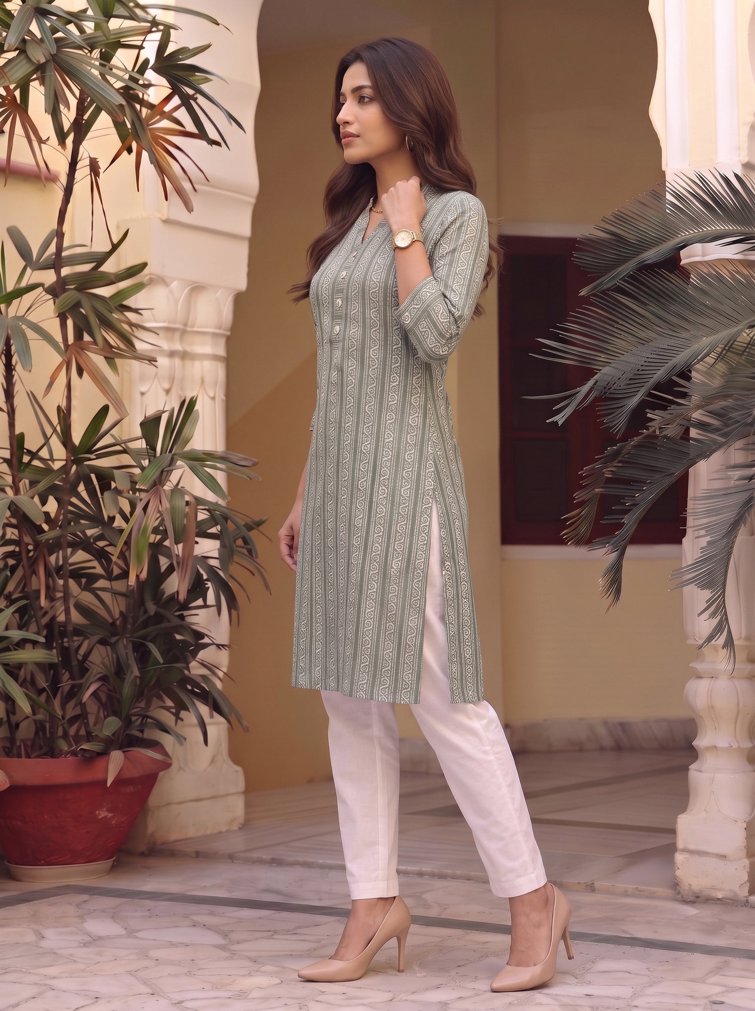 Buy Viscose Printed Straight Knee Length Kurta-Grey