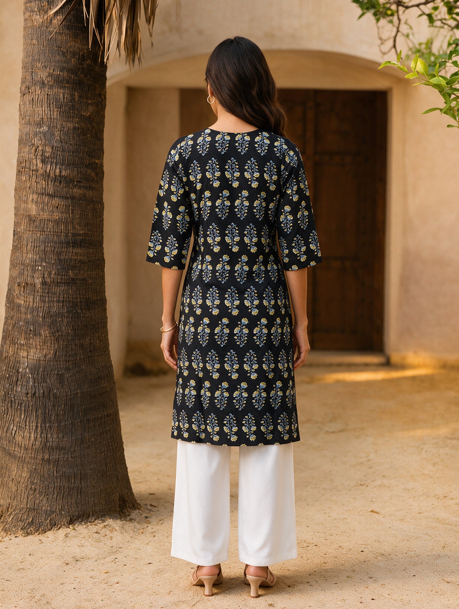 Buy Rayon Printed Straight Knee Length Kurta-Black