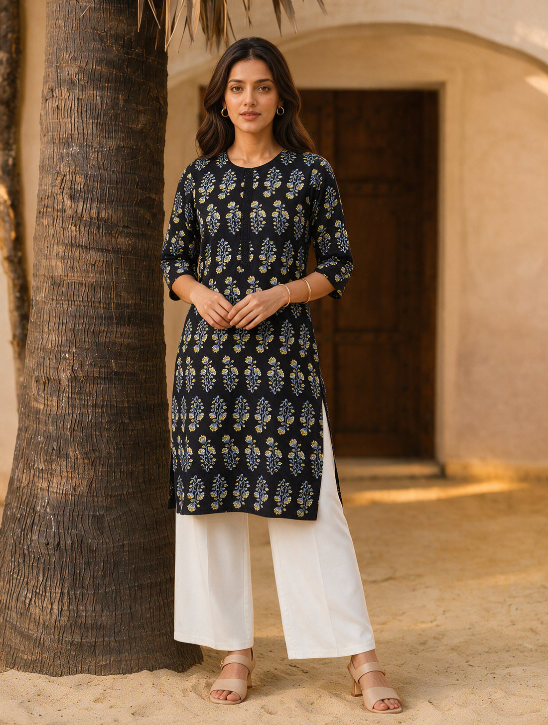 Buy Rayon Printed Straight Knee Length Kurta-Black