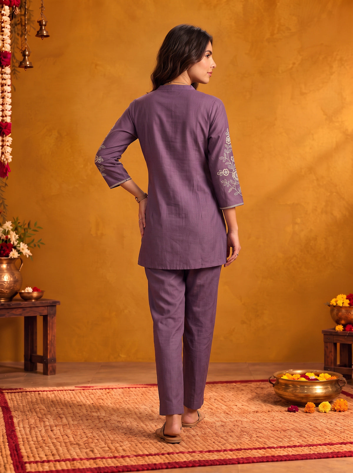 Viscose Embroidered Straight Thigh Length Kurta With Pant