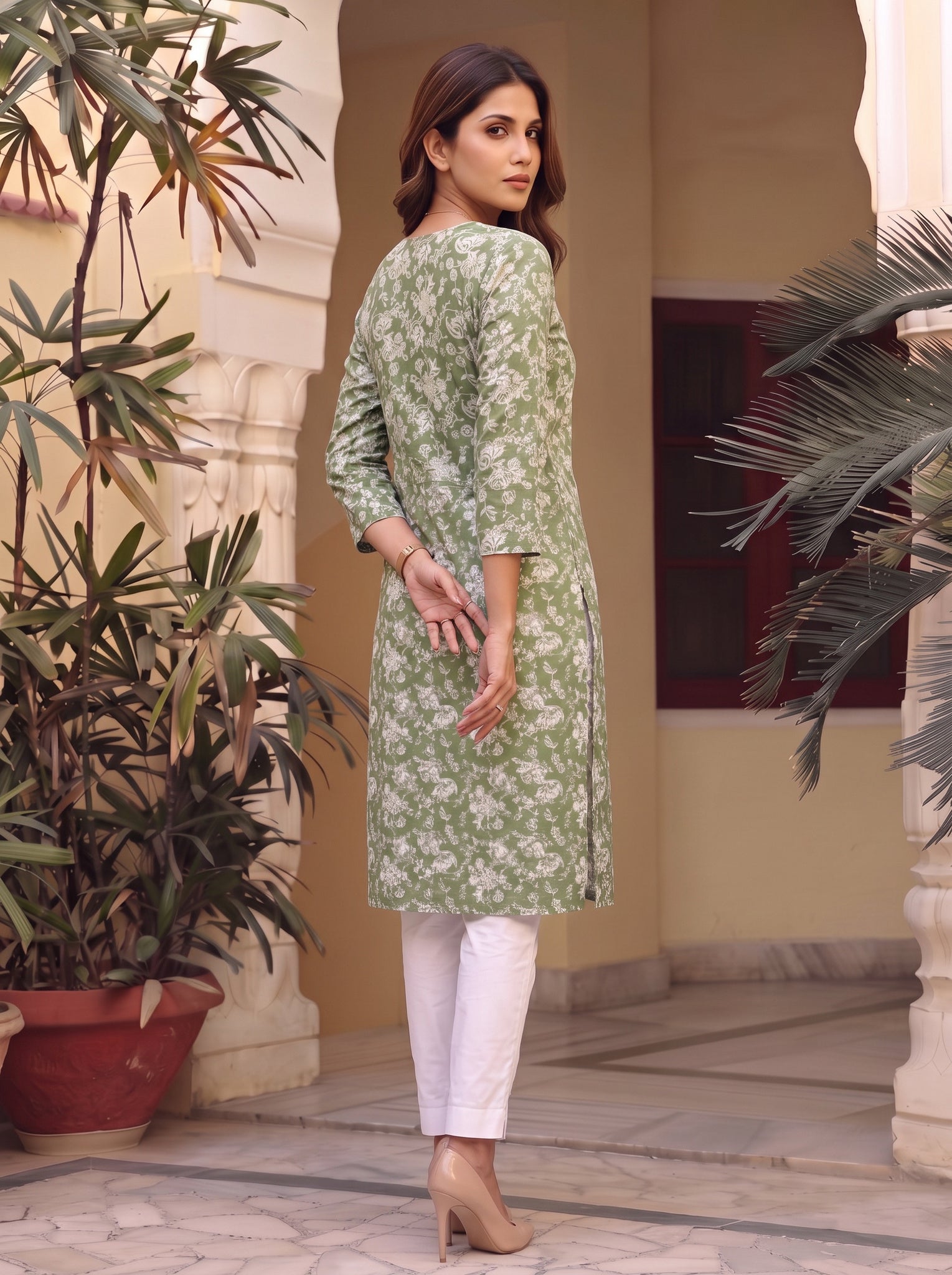 Rayon Printed Straight Knee Length Kurta