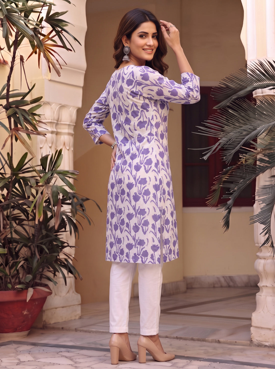 Buy Rayon Printed Straight Knee Length Kurta-Lavender