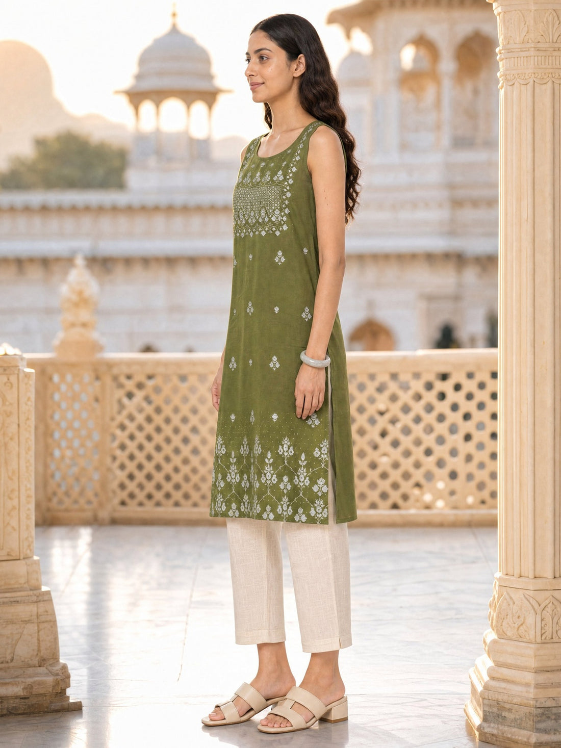 Buy Rayon Printed Straight Knee Length Kurta-Green