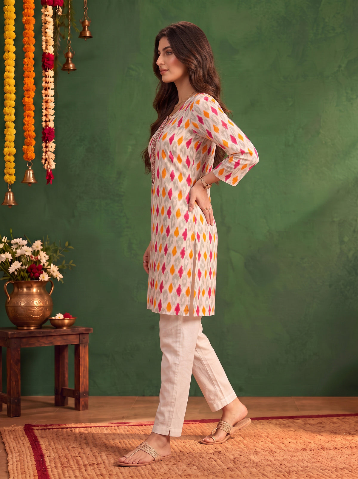 Buy Rayon Printed Straight Knee Length Kurta-Off White