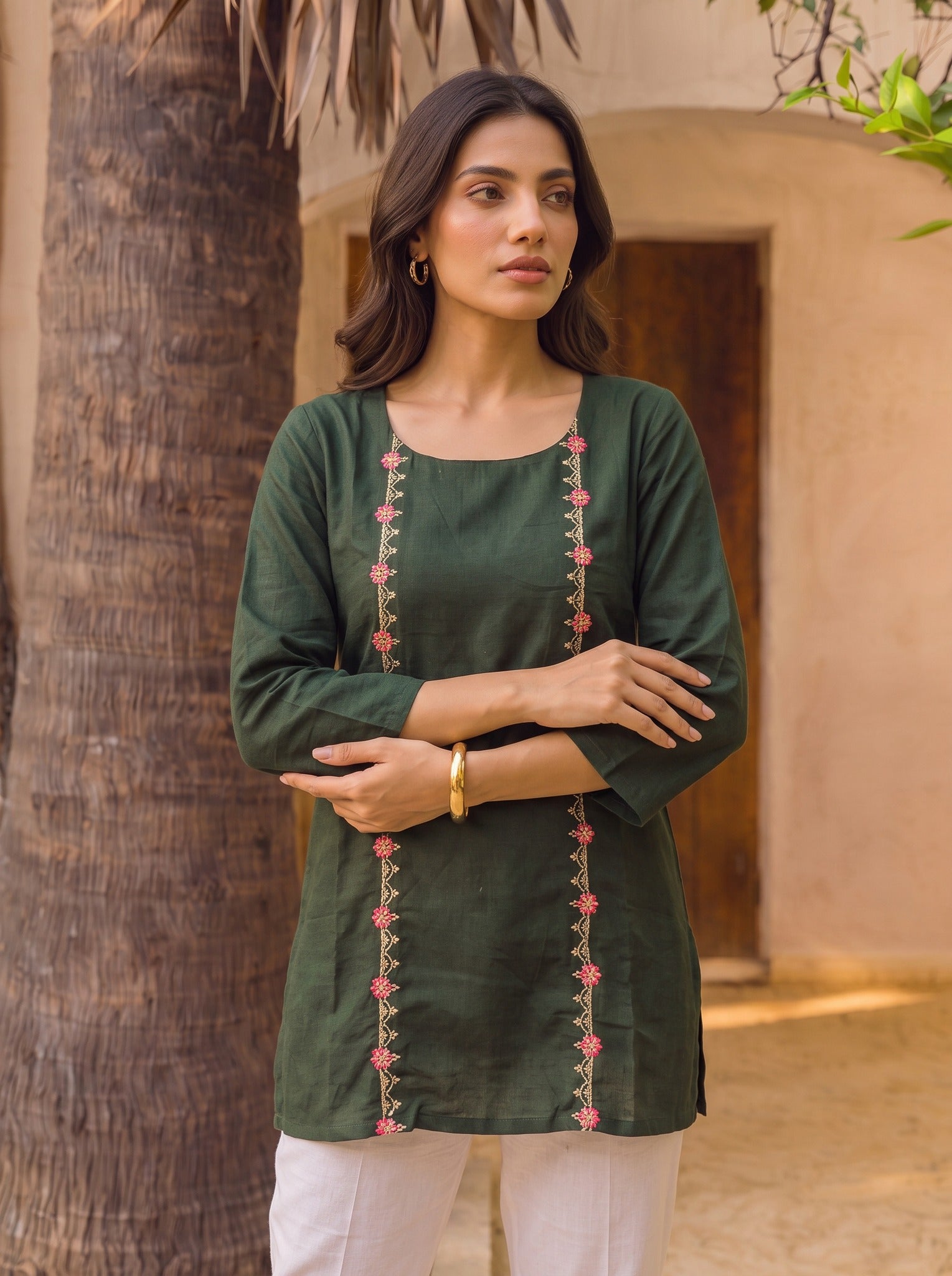 Rayon Embroidered Straight Short Length Short Kurta