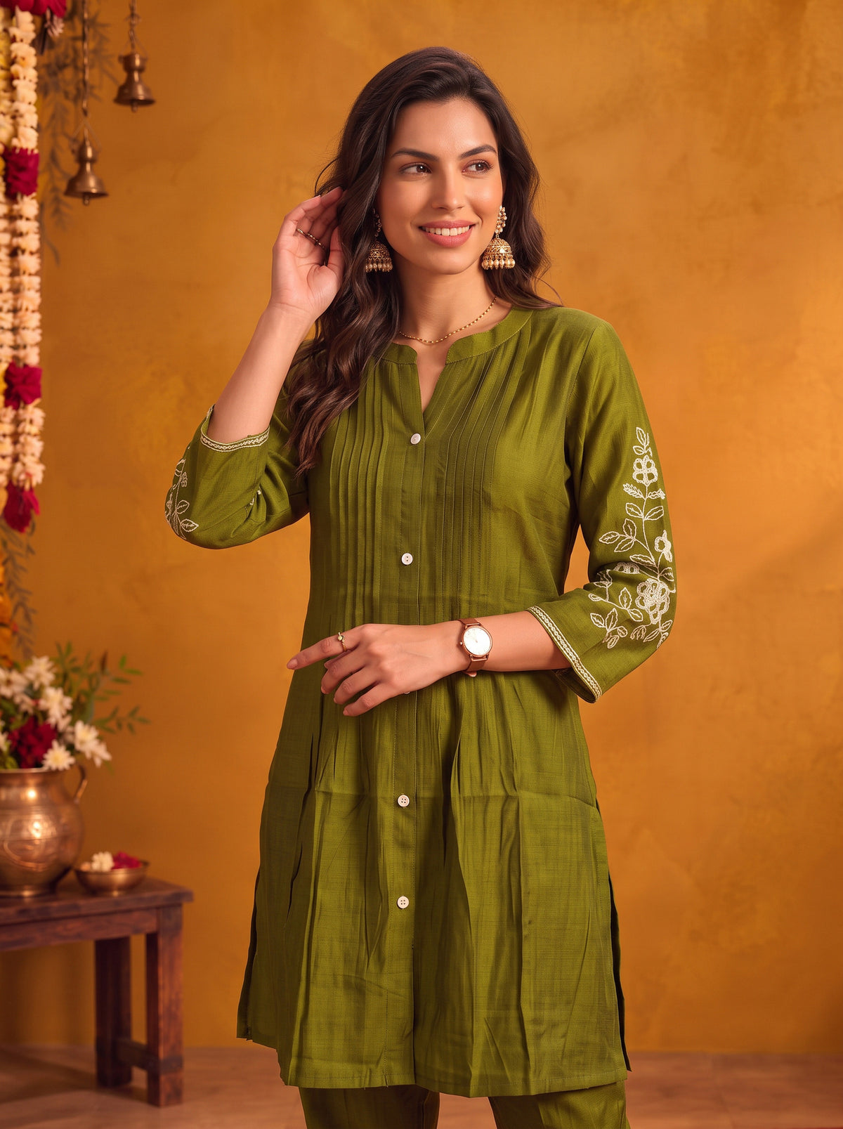 Viscose Embroidered Straight Thigh Length Kurta With Pant