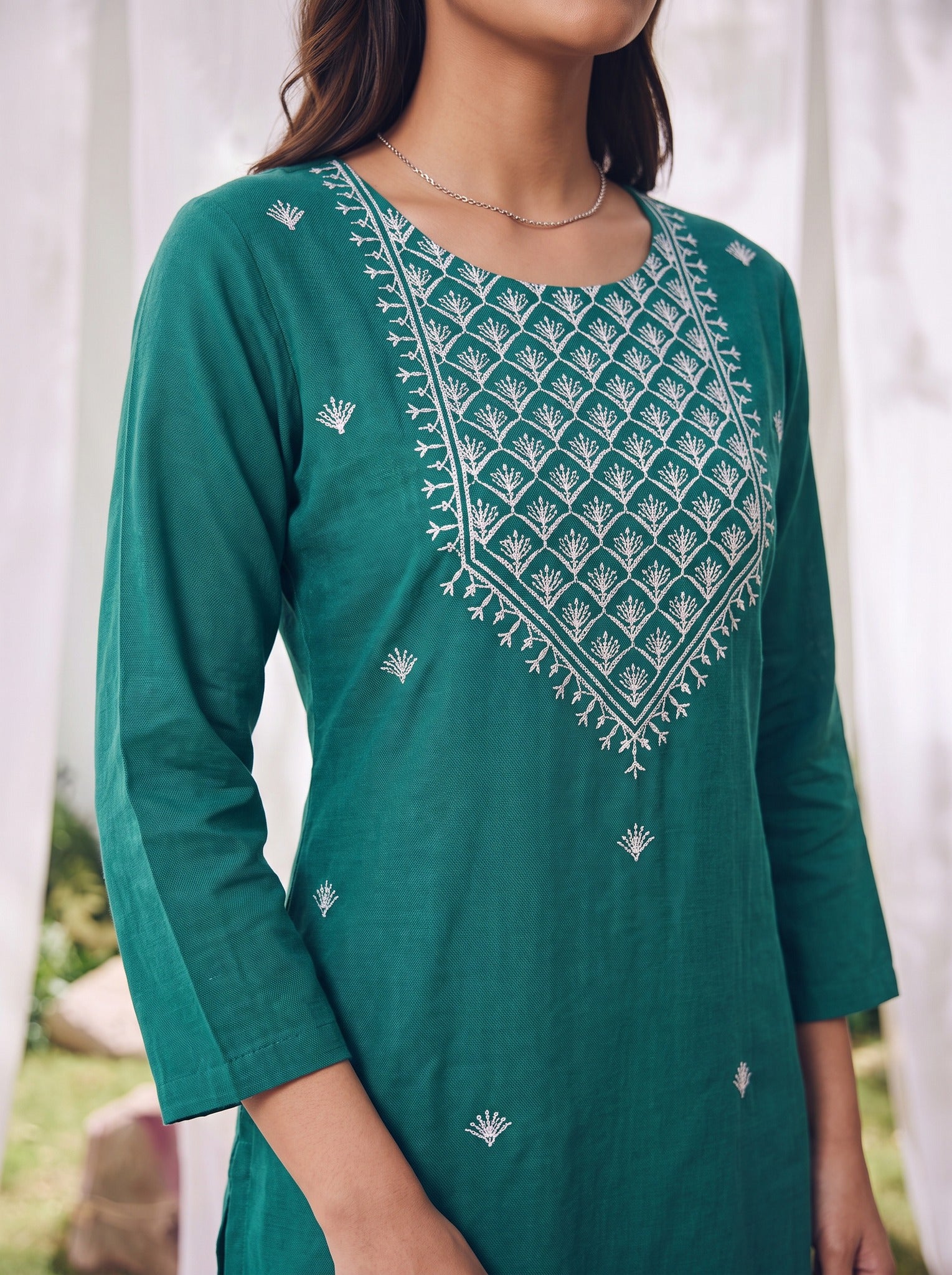 Rayon Embroidered Straight Knee Length Kurta