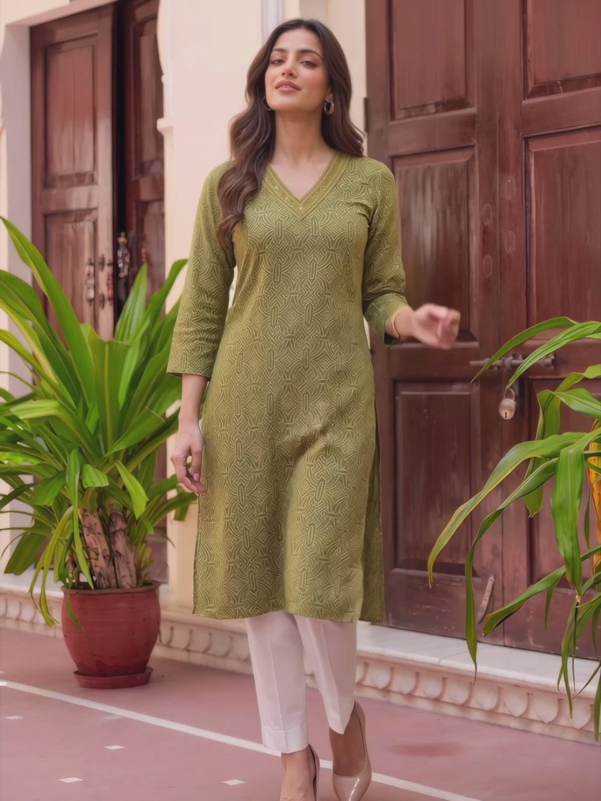 Rayon Printed Straight Knee Length Kurta